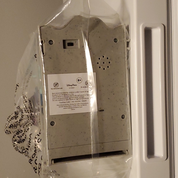 Disney Phineas popcorn bucket NIB - Picture 4 of 6